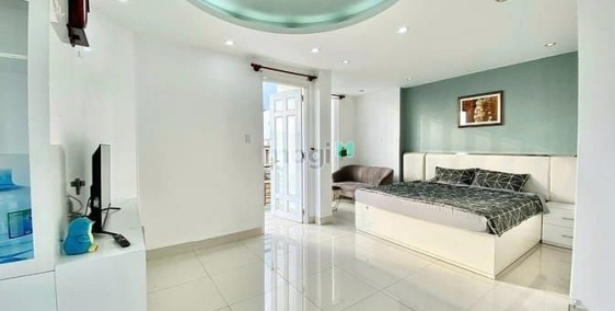 Nhà hàng - Khách sạn: Studio 40m2 đầy đủ nội thất gần đại học Hutech Bùi quận Bì