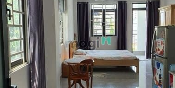 Nhà hàng - Khách sạn: Chính chủ cho thuê căn studio 45m2 2 mặt thoáng có ban c
