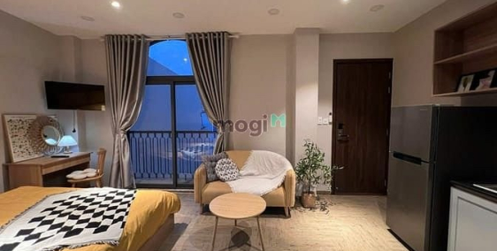 Nhà hàng - Khách sạn: Studio hàng hiếm_decor đẹp_cửa sổ thoáng_trung tâm Bình Th