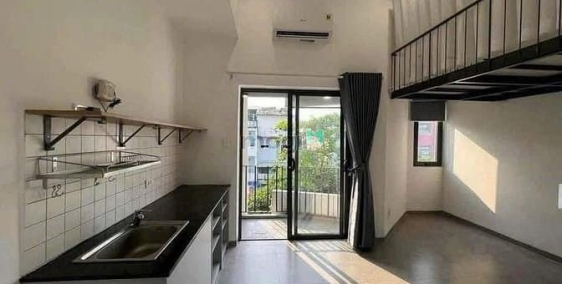 Nhà hàng - Khách sạn: Cho Thuê Duplex Giá Rẻ , Ngay Đường C12 , Khu K300 , Sát S