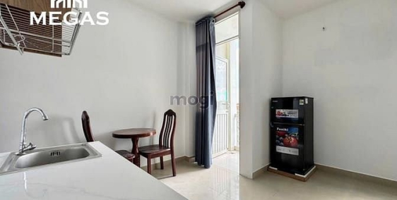 Nhà hàng - Khách sạn: Căn hộ Bancong _ Tách bếp 1PN riêng có cửa sổ gần UEH Cơ S