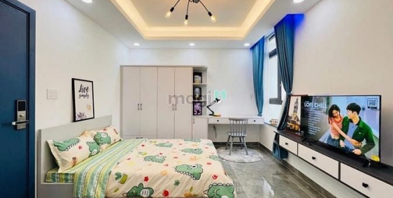 Nhà hàng - Khách sạn: CHDV full nội thất ngay vòng xoay ĐBP, Bình Thạnh.