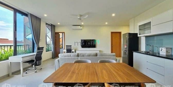 Nhà hàng - Khách sạn:  Căn Hộ 1 Phòng Ngủ - Ban Công, Cửa Sổ Lớn - Giáp Quận 1,