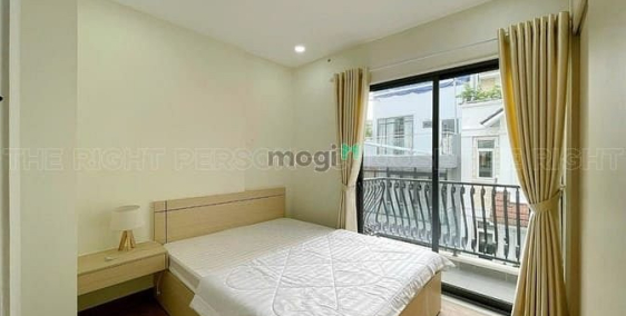 Nhà hàng - Khách sạn: Căn hộ 1PN full nội thất gỗ đẹp ban công lớn gần cầu Thị N