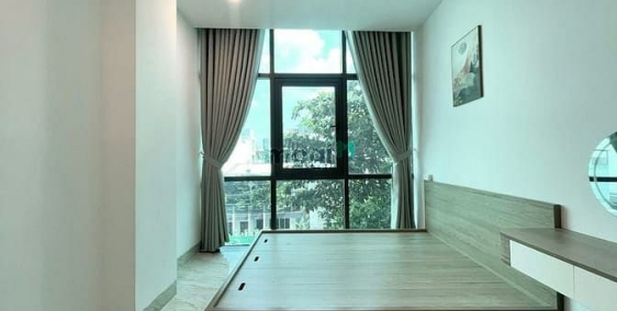 Nhà hàng - Khách sạn: Cho thuê studio cửa sổ đón nắng full nội thất ngay ĐH Bách