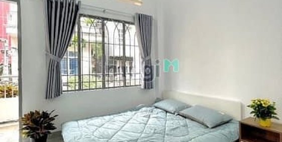 Nhà hàng - Khách sạn: Căn Hộ 1PN Tách bếp, Ban công / Siêu Ánh Sáng / Gần Khu K3