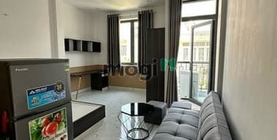 Nhà hàng - Khách sạn: Căn hộ giá rẻ full nội thất ngay học viện cán bộ - Chu Văn