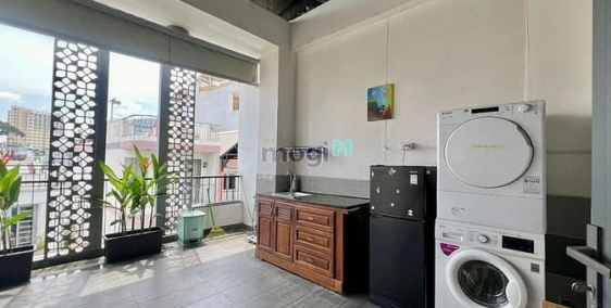 Nhà hàng - Khách sạn: CĂN hộ penthouse 2 Phòng Ngủ Thang máy _ giặt Sấy Riêng xị