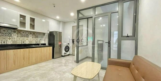 Nhà hàng - Khách sạn: Cho Thuê CHDV 2PN2WC Có Thang Máy Ngay Sân Bay Tân Sơn Nhấ