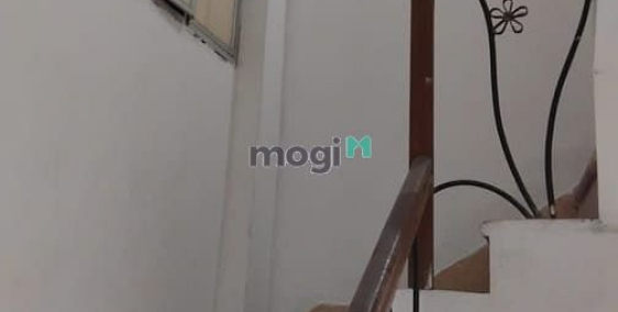 Nhà hàng - Khách sạn: Nhà chính chủ cho thuê lâu dài, gần trường, gần chợ, tiện 