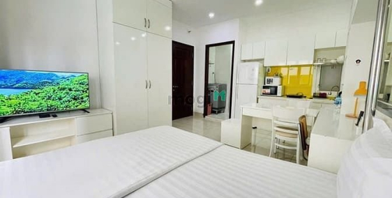 Nhà hàng - Khách sạn: Studio full nội thất máy giặt riêng cửa sổ lớn gần cầu Côn