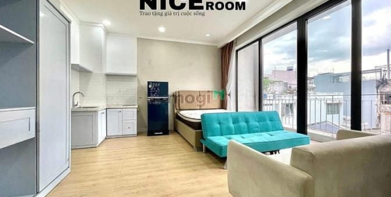 Nhà hàng - Khách sạn: STUDIO Rộng- Bancol- Ngã tư hàng Xanh