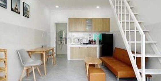 Nhà hàng - Khách sạn: 1 Trệt 1 lầu - Nguyễn Xí - Không giới hạn người