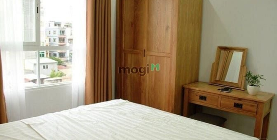 Nhà hàng - Khách sạn: phòng cao cấp sang trọng quận 5 , giá sinh viên , 25m2, sa