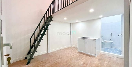 Nhà hàng - Khách sạn: TIN NÓNG TÂN BÌNH: Căn Duplex Gác Lửng Mới Kính Coong!