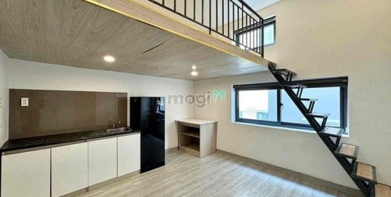 Nhà hàng - Khách sạn: TRƯỜNG SƠN - HỒNG HÀCăn hộ full nội thất - có gác - nhà 