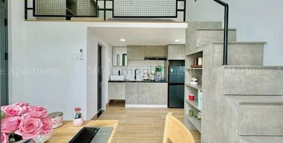 Nhà hàng - Khách sạn: CHDV Duplex Mới Xây Ở Được 3 Người Có Thang Máy Ngay Nguyễ