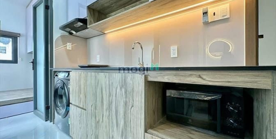 Nhà hàng - Khách sạn: 1pn, mới xây , Fnt, gần Lotte, Tdtu, thoáng, nội thất xịn,