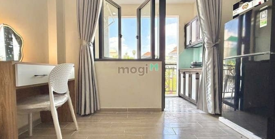 Nhà hàng - Khách sạn: Cho thuê căn hộ 1PN đầy đủ nội thất ban công thoáng quận B