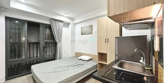 Nhà hàng - Khách sạn: 𝗖𝗔̆𝗡 𝗛𝗢̣̂ STUDIO 𝗚𝗜𝗔́ 𝗥𝗘̉ 𝗡𝗚𝗔𝗬 Cộng Hoà 𝗖𝗢́ CỬA SỔ