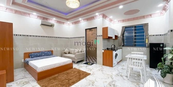 Nhà hàng - Khách sạn: Studio bancon to thoáng fnt cc mg riêng gần RMIT-TDT-UFM-L
