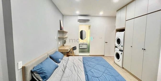 Nhà hàng - Khách sạn: Căn hộ cao cấp - 2pn, 1pk, 1 bếp- cửa sổ cả 2 phòng ngủ