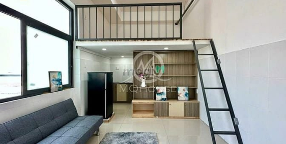 Nhà hàng - Khách sạn: Ra mắt duplex ban công 35m2 siêu đẹp ngay mặt tiền Phạm Vă