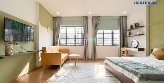 Nhà hàng - Khách sạn:  STUDIO \ Tách Bếp - Cửa Sổ Rộng / Nhà Mới Quận 2!!!!