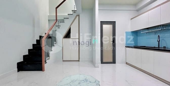 Nhà hàng - Khách sạn: Cho thuê 1 trệt 1 lầu Gần Khu Chế Xuất Tân Thuận, Giáp với