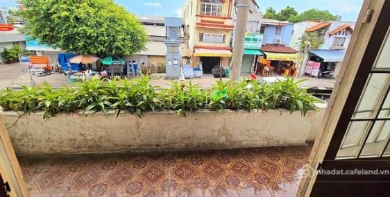 Bán nhà riêng: Quận 8 bán nhà kinh doanh tốt, ngang 4.6 dài 25.5m, giá 10.x tỷ