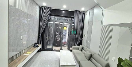 Bán nhà riêng:  2ty775-Chủ Về Quê- Bán Nhà 1 Trệt 1 Lầu – Phan Văn  Trị  