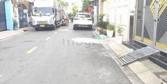 Bán nhà riêng: Bán nhà HXT 7M Thoại Ngọc Hầu, Tân Phú 66M2, 3 tầng, gần Big C, 7