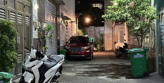 Bán nhà riêng: Bán nhà HXH Bùi Quang Là P12 Gò Vấp 95m², 3 tầng gần Emart chỉ 8,