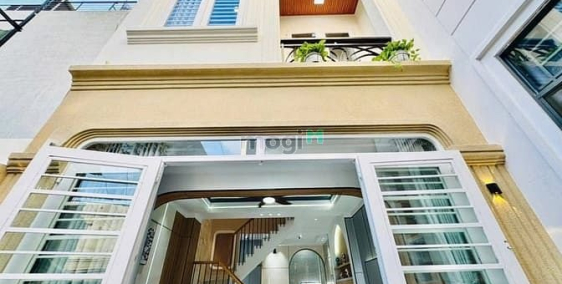 Bán nhà riêng: Lẹ tay ko mất nhà Lạc Long Quận TB 50 m2 2.5 tỷ 1T1L sổ sẵn