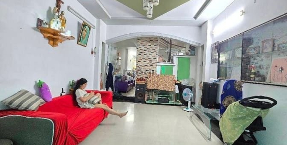 Bán nhà riêng: Bán nhà Gò Vấp, Quang trung, 4x17m, 2 tầng ở ngay, giá 6.88 tỷ