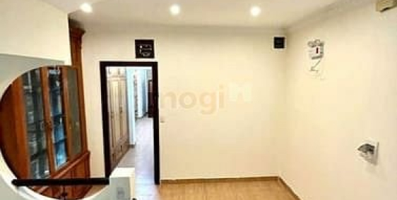 Bán nhà riêng: định cư bán nhà cộng hoà p4 tân bình đường nhựa 10m thông 4.4x20m