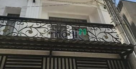 Bán nhà riêng: Hẻm nhựa 5m phân lô cao tầng ngay cổng Vạn Phúc 4 tầng 4,6x13; 7,