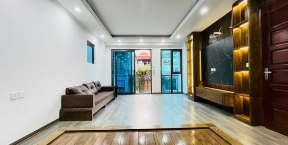 Bán nhà riêng: Bán nhà Kim Giang-50mx 5T,ngõ oto,nhà mới,thang máy,giá 9.36 tỷ,s