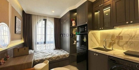 Bán nhà riêng: Tòa CHDV Huỳnh Văn Bánh 11 phòng, thang máy, full NT, thu 100tr/t