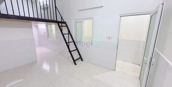 🥰" Nhập Học Cùng Phòng Trọ Có Máy Lạnh Cách Làng Đại Học Chỉ 5-6p"