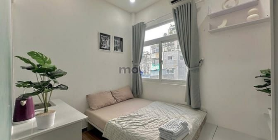 Phòng trọ: Cho thuê phòng ngay Lê Thánh Tôn Q1 gần DINH ĐỘC LẬP, BẾN THÀNH (27m2