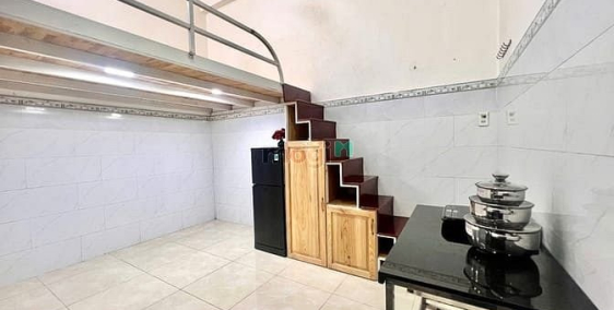 Phòng trọ: Gác lửng đầy đủ tiện nghi, an ninh, giờ tự do đường Khuông Việt TP