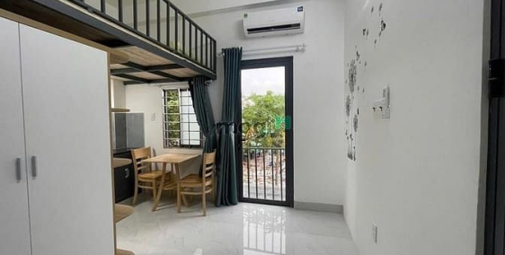 Phòng trọ: Phòng trọ gác cao rộng ban công gần đại học Văn Lang quận Bình Thạnh