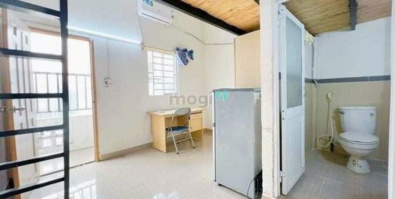Phòng trọ: Ngay Cầu Vượt Hoàng Hoa Thám . Chỉ 3tr190