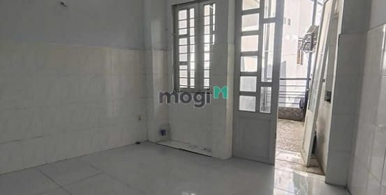 Phòng trọ: Cho thuê phòng trọ 25 m², 2.5 triệu/tháng, gần Gigamall