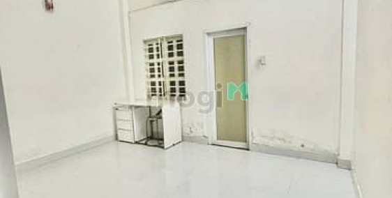 Phòng trọ: Phòng thoáng mát 136 Nguyễn Tư Giản, giá 2tr7