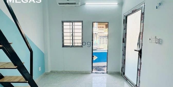 Phòng trọ: TRƯỜNG CHINH – NGÃ TƯ AN SƯƠNGgác cao không đụng đầu -bancol riêng