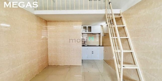 Phòng trọ:  Phòng Trọ Rộng Và Thoáng Có Thang Máy Với Dịch Vụ Đầy Đủ