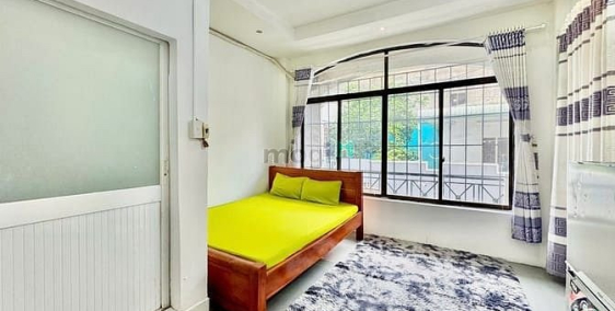 Phòng trọ: Phòng cho thuê cửa sổ thoáng, nội thất đầy đủ ngã 4 Hàng Xanh B.Thạnh