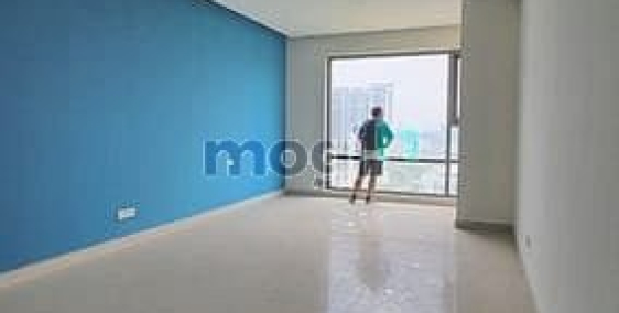 Văn phòng: Văn phòng Golden King ngay trung tâm PMH  33m2 sẵn máy lạnh âm trần